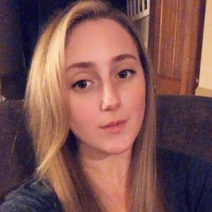 Meet your Posher, Nicole